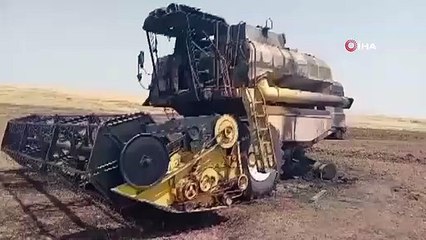 L'incendie de la moissonneuse-batteuse à Ankara s'est propagé au champ, 20 acres de terrain ont été endommagés