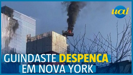 Guindaste desaba em Nova York e deixa quatro feridos