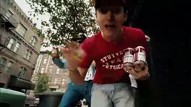 Fight for Your Right Revisited Bande-annonce (EN)