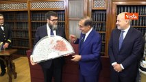 La consegna del Ventaglio dell'Associazione Stampa Parlamentare al Presidente del Senato La Russa