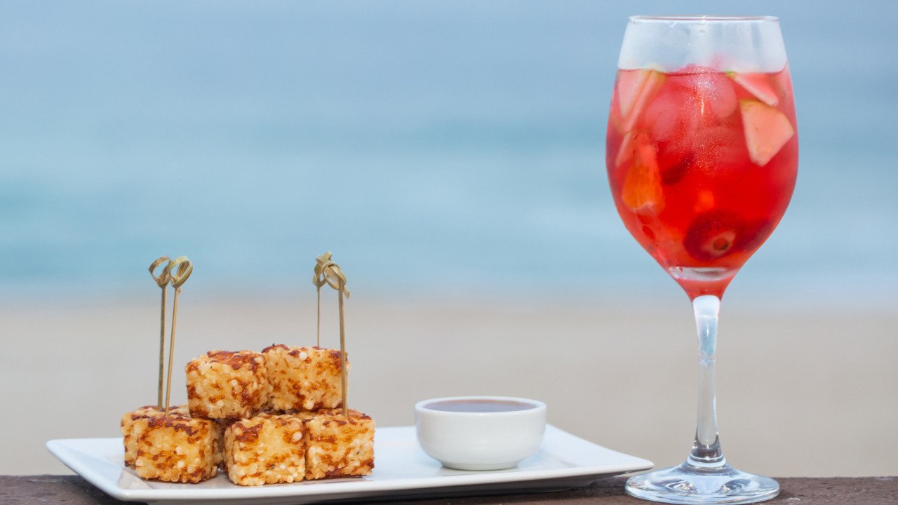 Why You Should Be Putting Pepper Jelly In Your Cocktails