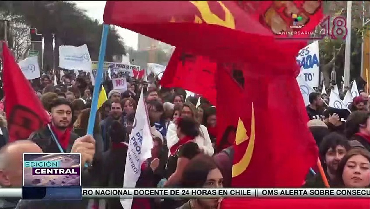 Profesores exigen mejoras salariales en Chile