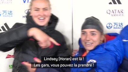Pays-Bas - Deux Lyonnaises se chambrent après le match contre les États-Unis