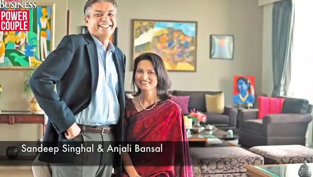 Outlook Business - Power Couple