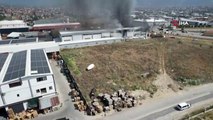 Denizli'de bir tekstil fabrikasında çıkan yangın maddi hasara neden oldu