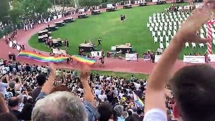 Yine skandal görüntüler! Bunun adı öğrencilik değil sapkınlık