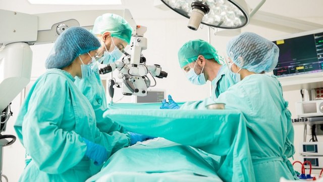 Devlet hastanelerinden tıbbi malzeme krizi: Parası olmayan hayatını kaybedecek