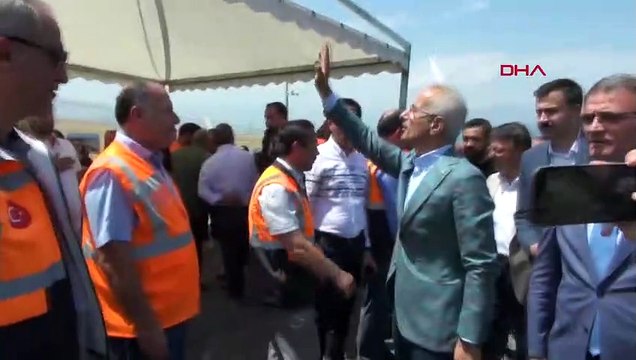 Le ministre des Transports Abdulkadir Uraloğlu a assisté à l'inauguration de la centrale solaire de Van