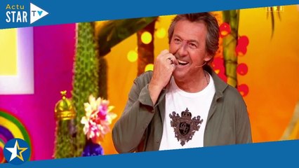 "Tu sais que tu es à la télé ?" : Jean-Luc Reichmann recadre avec humour l'amie d'une candidate des