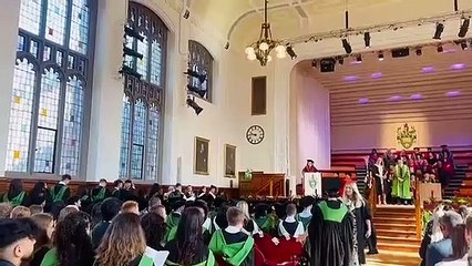 इटारसी की बेटी ने इंग्लैंड में पाई मास्टर्स की डिग्री