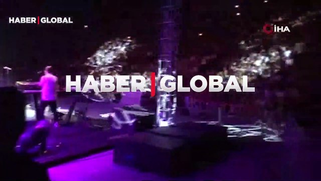 Bodrum'da Hakan Altun izdihamı... “Arabesk şarkı dinleyelim ama arabesk yaşamayalım”