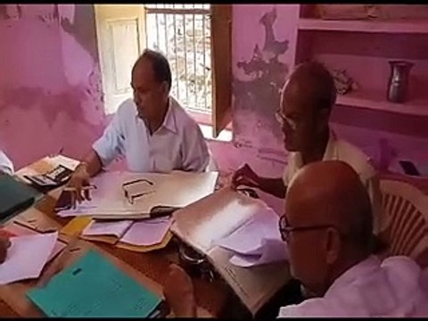 खातेदारों की राशि को चहेतों को ऋण में बांटने के मामले की जांच शुरू-video