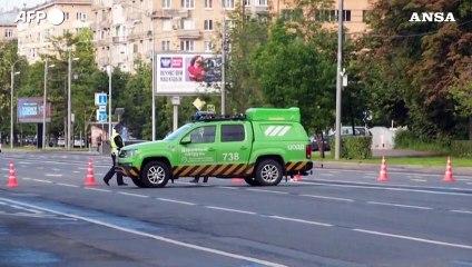 Droni ucraini su Mosca, danneggiato un edificio della Difesa