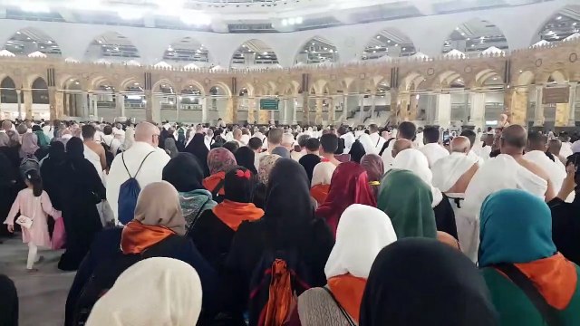 Makkah Kaba Taaf ,Kabe Tavaf Sevval ayı 30 dk sürüyor.