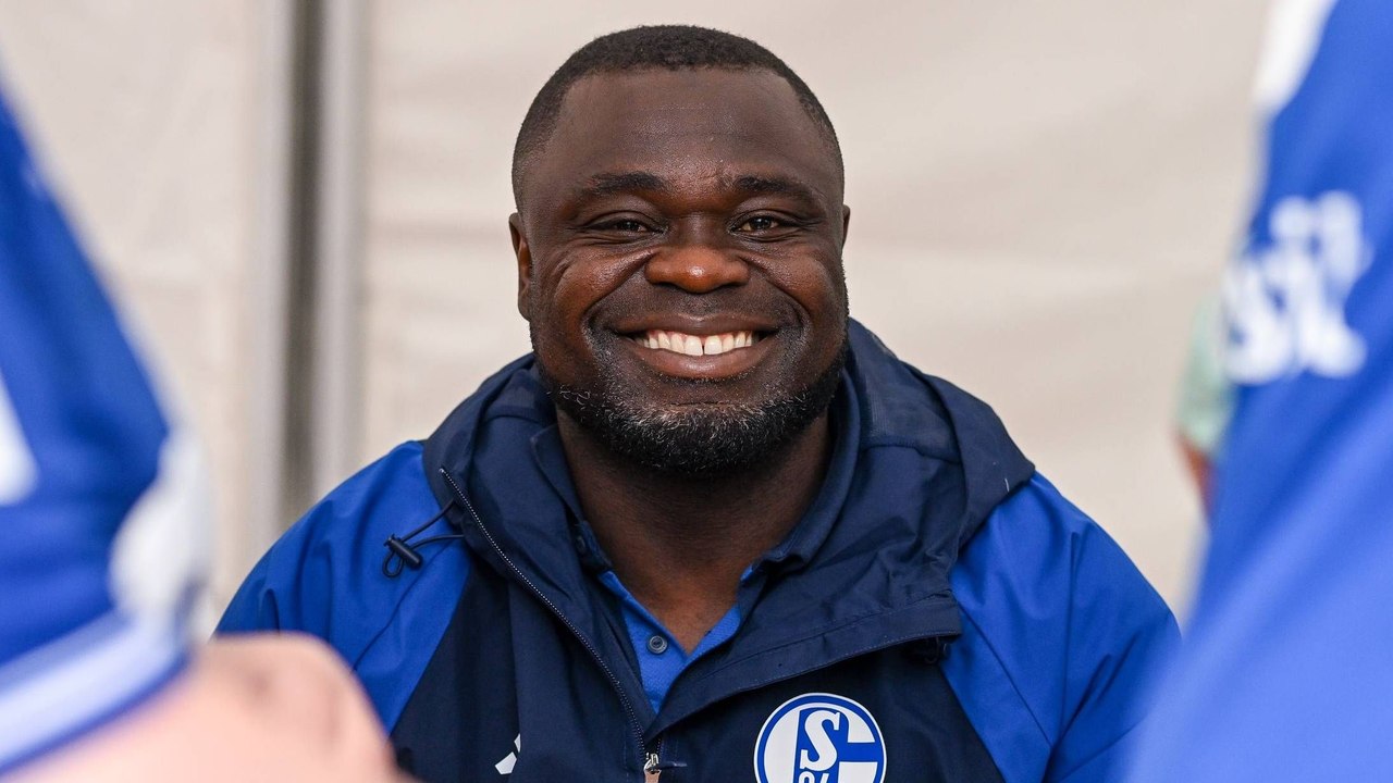 Asamoah exklusiv: 'Ein Team bilden, das im Aufstiegsfall bleibt'