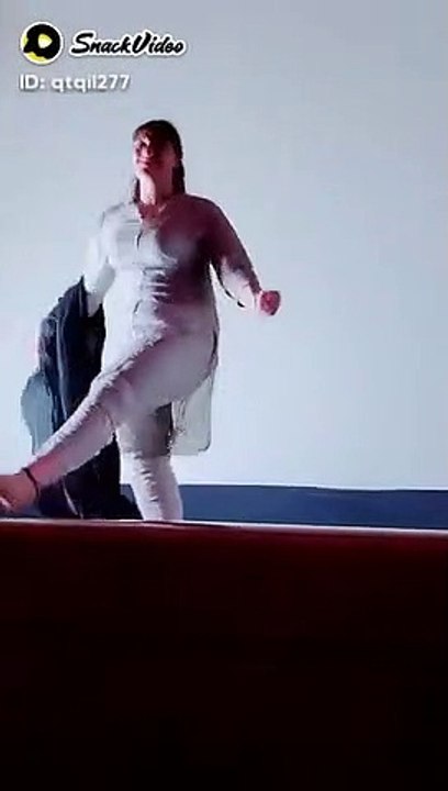 20230727_215949443.mp4_play_US