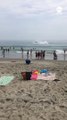 Etats-Unis: Regardez les images de cet avion qui plonge dans l’océan et qui se retourne à l’envers près d’une plage du New Hampshire - Aucune personne blessée
