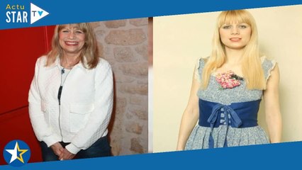Stone a 76 ans : son impressionnante évolution physique en images