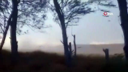 Hayvanları ile arazide mahsur kalan çobanın panik anları