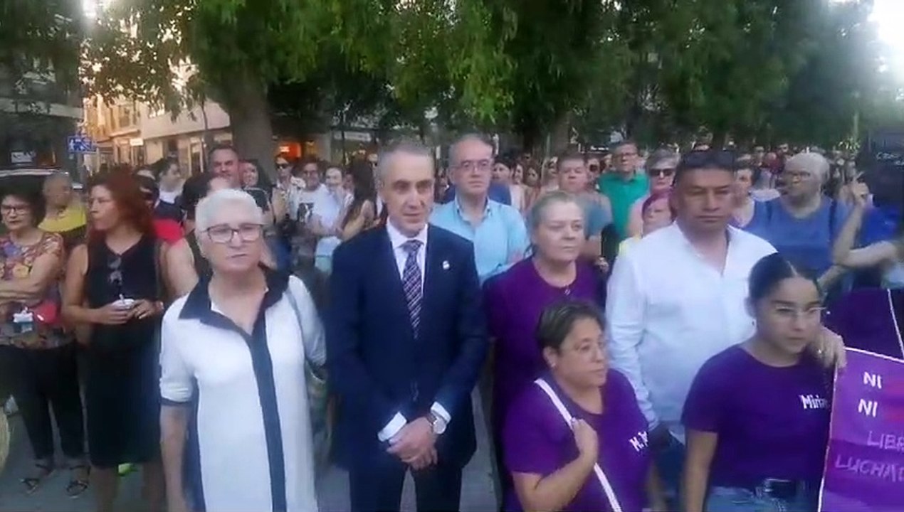 Puertollano condena la violación grupal denunciada por una joven