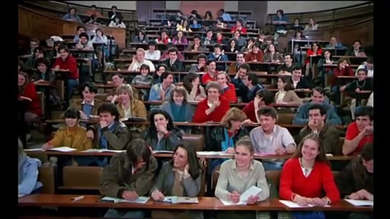 Les diplômés du dernier rang Bande-annonce (FR)