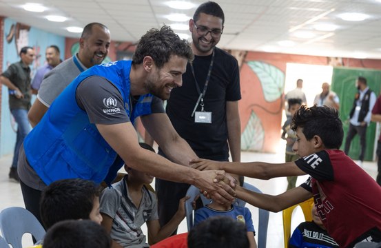 Theo James wants to give back to Syrian refugees