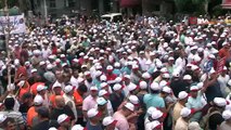 Binlerce çalışan İstanbul'da sokağa indi: ''Geçinemiyoruz, gizli gizli ağlıyoruz!''
