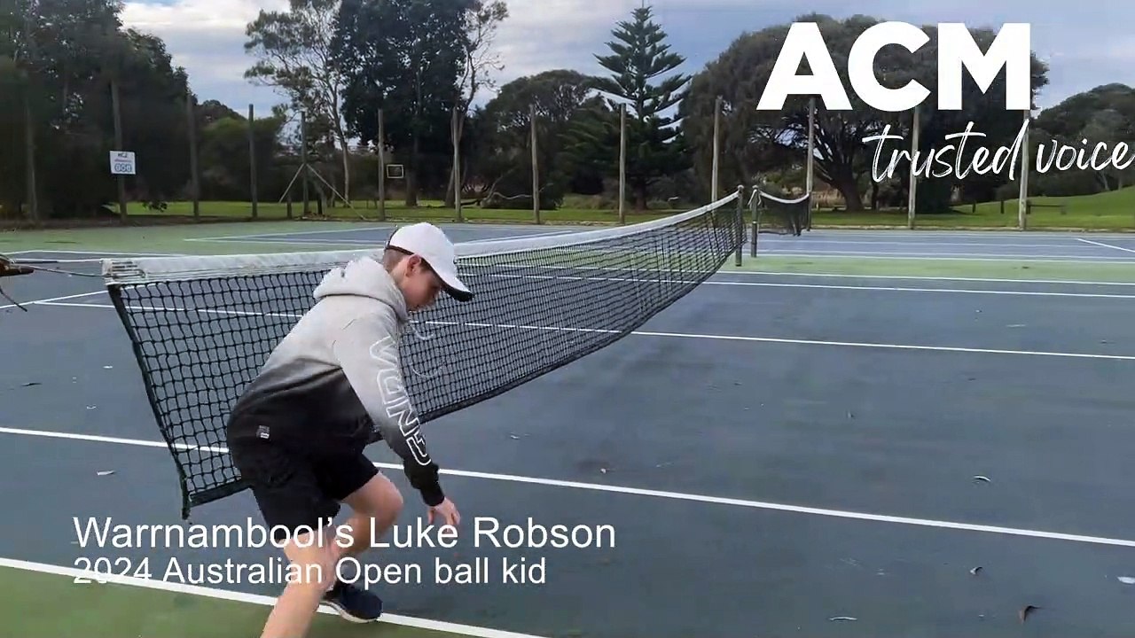 Australian Open ball kid Luke Robson - video Dailymotion