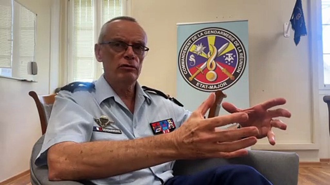 Général Pierre Poty aux Réunionnais : "Franchement, quelle population formidable"