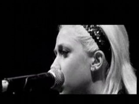 Cindy Santos en Showcase avec Hakim et David