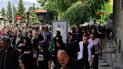 Hazreti Hüseyin ve Yakınlarının Kerbela Şehitliği Anma Yürüyüşü