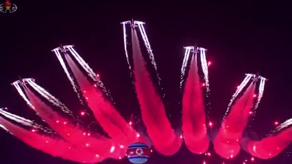 北, 어제 열병식 화면 공개...신형 무인기 시위 비행 / YTN