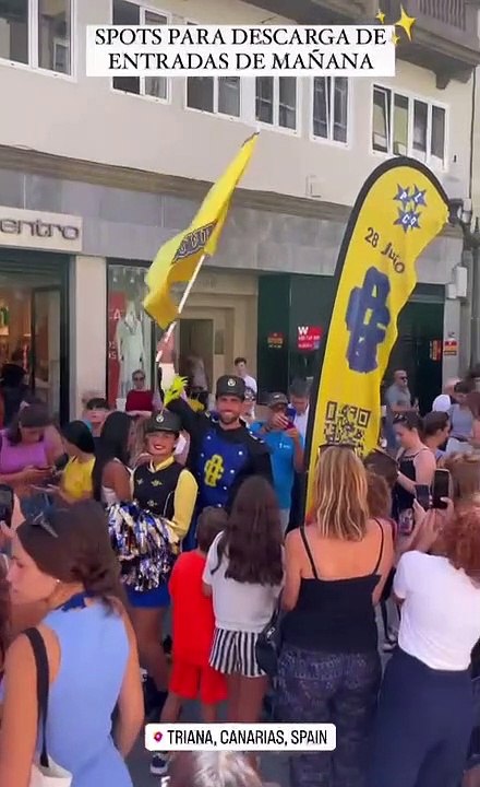 Locura por Quevedo: aglomeraciones en Las Palmas para conseguir las entradas a un euro para su concierto