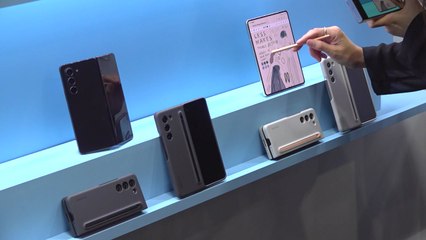 [기업] 삼성전자 "국내 전략 스마트폰 3대 가운데 1대는 폴더블" / YTN