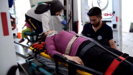 Aksaray'da Minibüsün Otomobile Çarptığı Kazada 7 Kişi Yaralandı