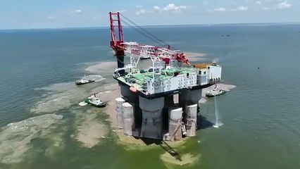 Rénovation d'un navire de construction de parcs éoliens géants en Chine