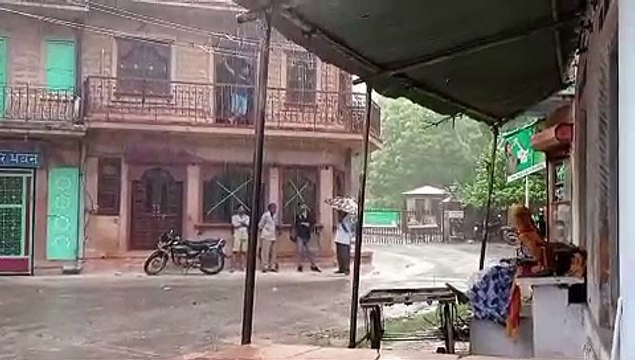 शहर में आधे घंटे तक झमाझम