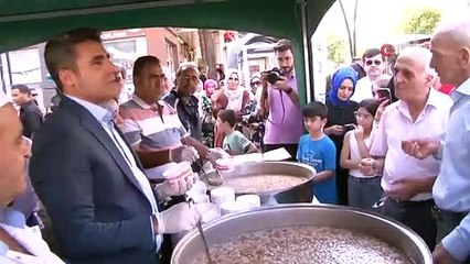 Cadeau d'Achoura aux citoyens du président Arıkan