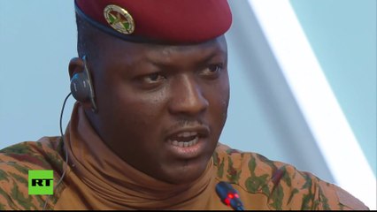 Capitaine Traoré : "Il faut que les chefs d’État africains cessent d’être des marionnettes des puissances étrangères"