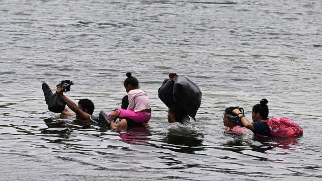 ¿Qué implica el acuerdo entre EE. UU. y México para aceptar peticiones de asilo de migrantes de 4 países?