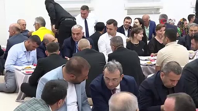 Le président Erdoğan a visité le Cemevi à Pendik