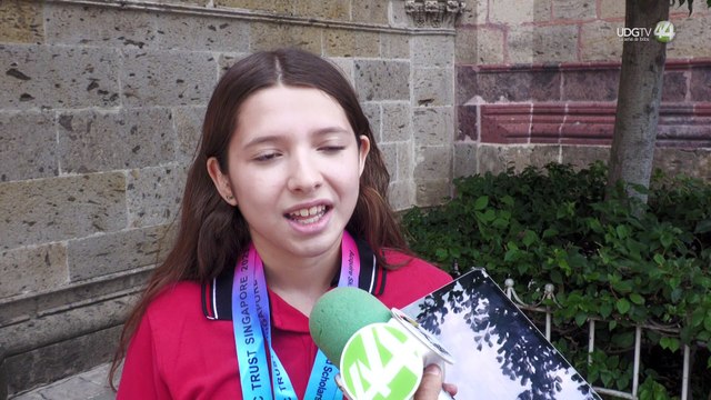 Emily, estudiante de secundaria en Jalisco gana oro y bronce en Mundial de Matemáticas en Singapur