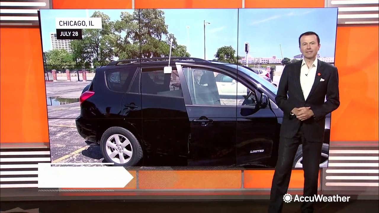 Volunteers mapping the effects of 'urban heat islands' in Chicago