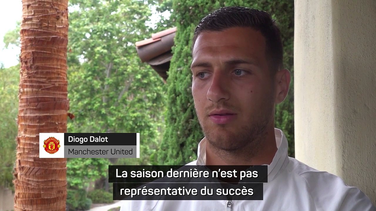 Dalot vise tous les trophées : “C’est ce que mérite ce club”