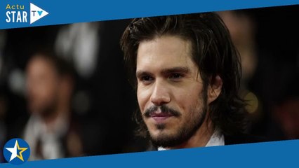 Méconnaissable, François Civil déterre une photo hilarante de lui à 16 ans quand il jouait pour Disn