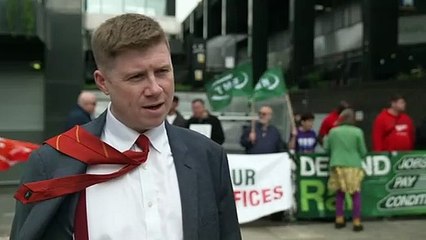 RMT: Government is determined to keep rail wages down