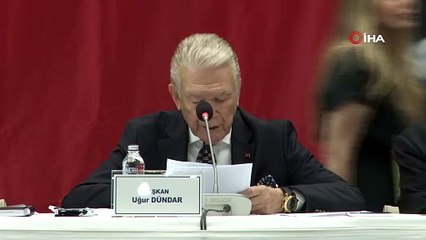 UĞUR DÜNDAR'IN TOPLANTI KONUŞMASI DİKKAT ÇEKTİ