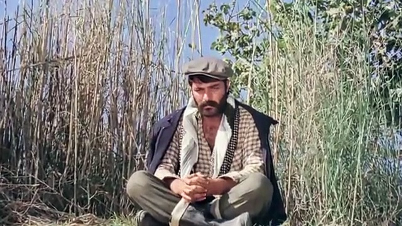 Yürek Yarası ( Kadir İnanır - Serpil Çakmaklı ) Film izle2