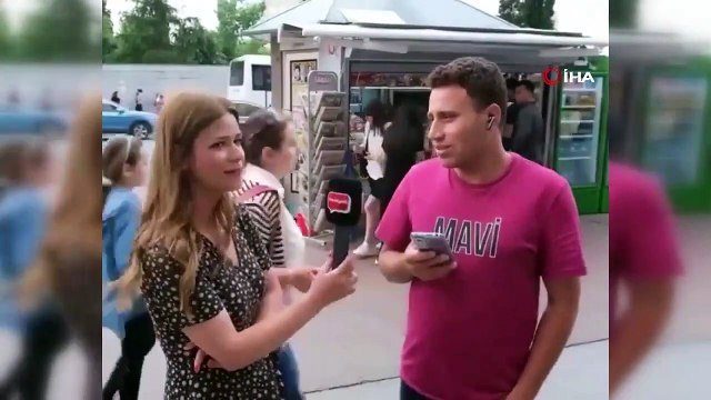 Il a dit : Laissez mourir les salariés au salaire minimum ! Pris en train de voler, ils ont donné des coups de pied et battu