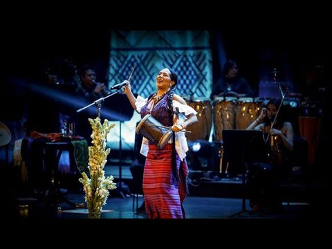 Lila Downs, diva rebelle mexicaine, en concert à Tempo Latino : Je suis très heureuse de revenir